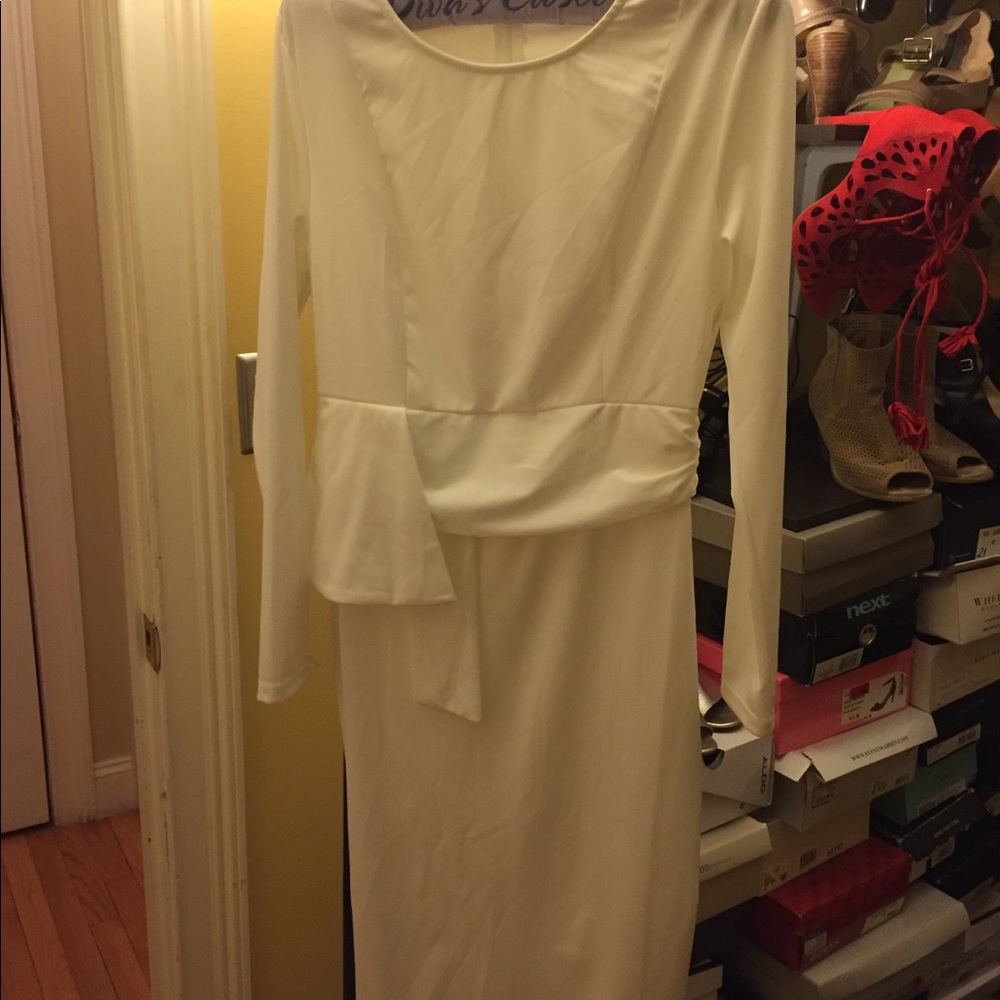 White stretch classic dress.